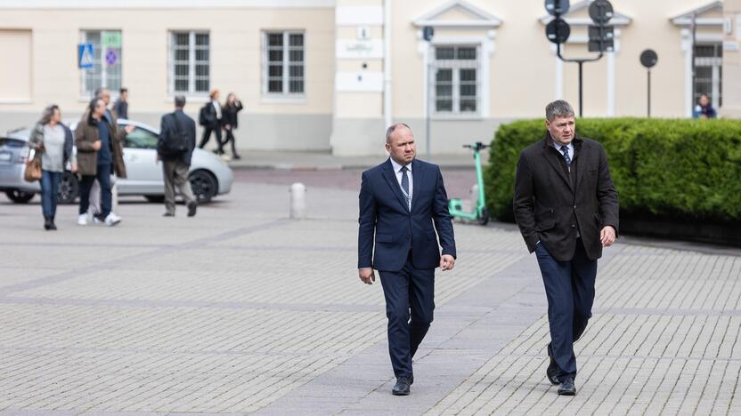 Prezidentas susitiko su Seimo opozicinių frakcijų seniūnais