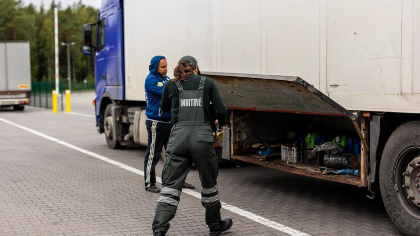 Spaudos konferencija dėl įsigaliojusių ribojimų rusams