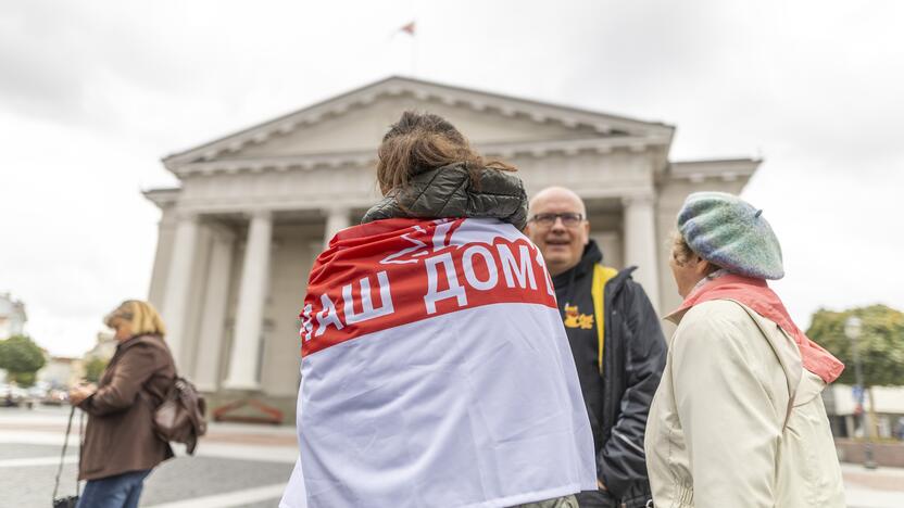 Protesto akcija prieš nacionalinių mokyklų uždarymą Baltarusijoje