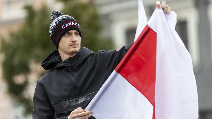 Protesto akcija prieš nacionalinių mokyklų uždarymą Baltarusijoje