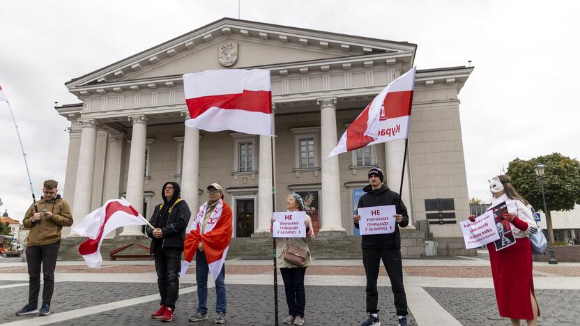 Protesto akcija prieš nacionalinių mokyklų uždarymą Baltarusijoje