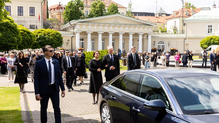 A. Adamkienės laidotuvės