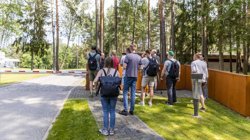 Seimo nariai apsilankė prabangiajame Gulbinų kvartale