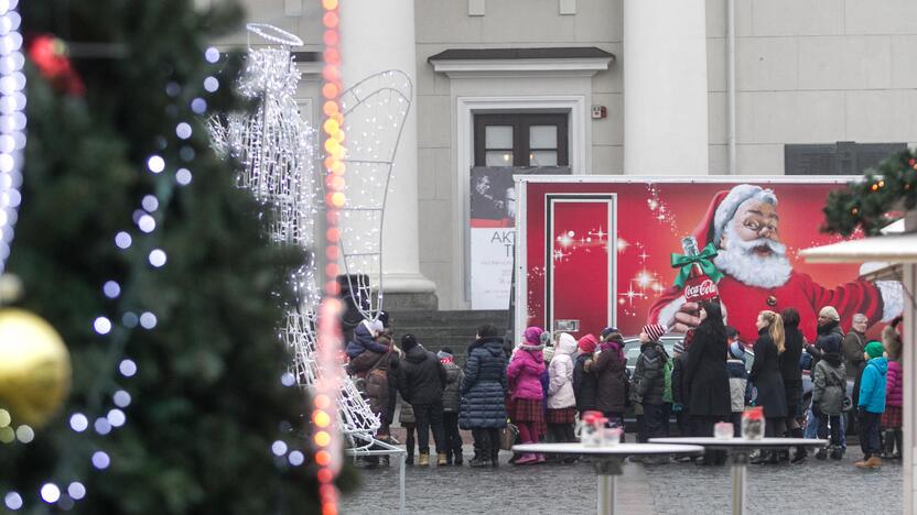 Kelionę pradėjo Kalėdų karavanas