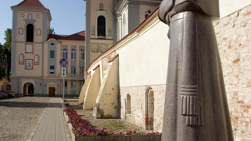 1801 m. gimė kunigas ir pedagogas, blaivybės sąjūdžio Lietuvoje pradininkas Motiejus Valančius. Mirė 1875 m.