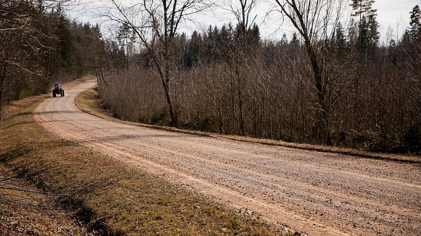 Perspektyva: nauji asfaltuojamų žvyrkelių sąrašai bus sudaromi atsižvelgiant į savivaldybių pateiktus prioritetus.