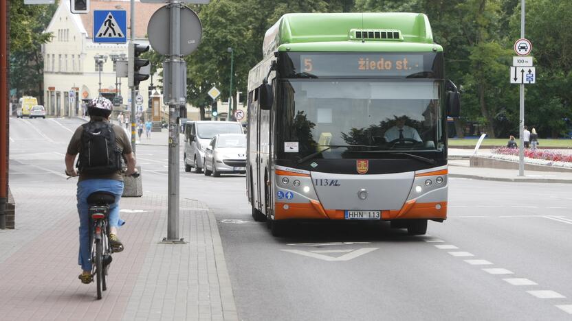 Nusprendžia: autobusų vairuotojai turi teisę nepriimti tų keleivių, kurie, jų supratimu, neatitinka nustatytų reikalavimų.