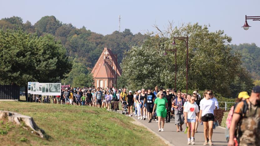 Maršrutas: „Walk15“ IKI ėjimo varžybos“ kvietė žingsniuoti nuo Liepų parko aikštės iki pat Zapyškio.