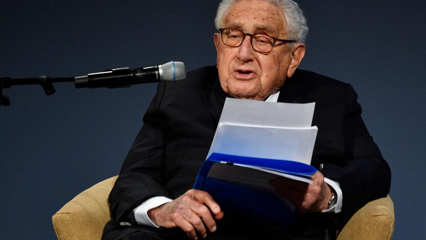 H. Kissinger