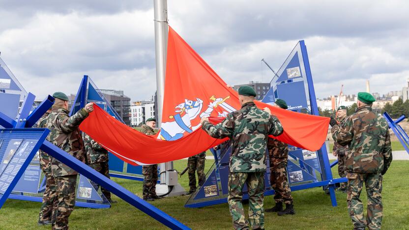 20 metų – kartu su NATO (vėliavos pakėlimas Kaune)