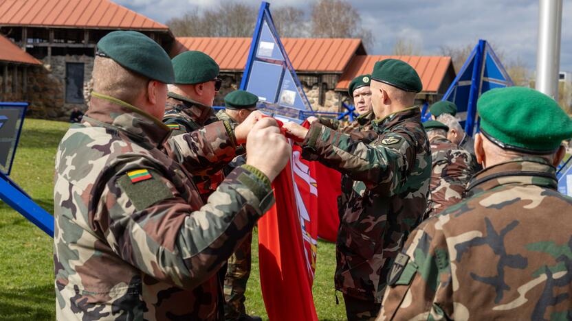 20 metų – kartu su NATO (vėliavos pakėlimas Kaune)