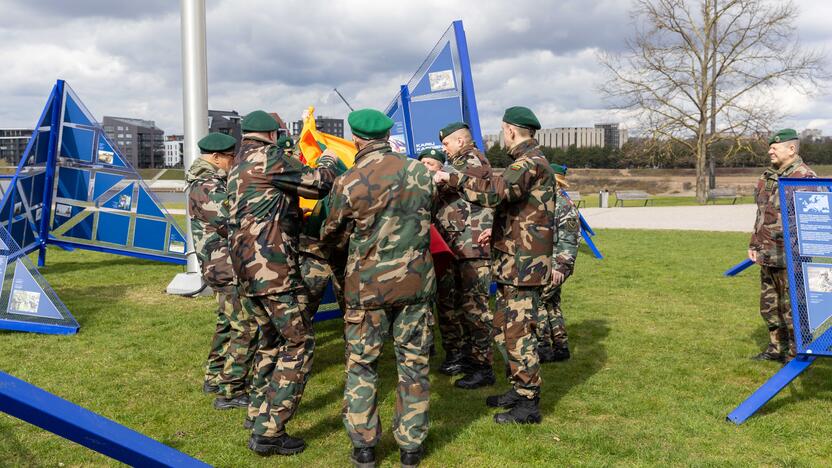 20 metų – kartu su NATO (vėliavos pakėlimas Kaune)