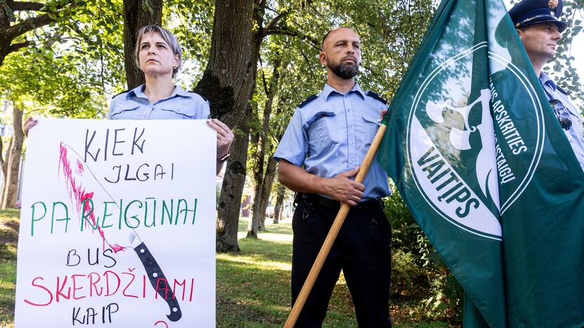 Lietuvos teisėsaugos pareigūnų federacijai priklausančių profesinių sąjungų piketas