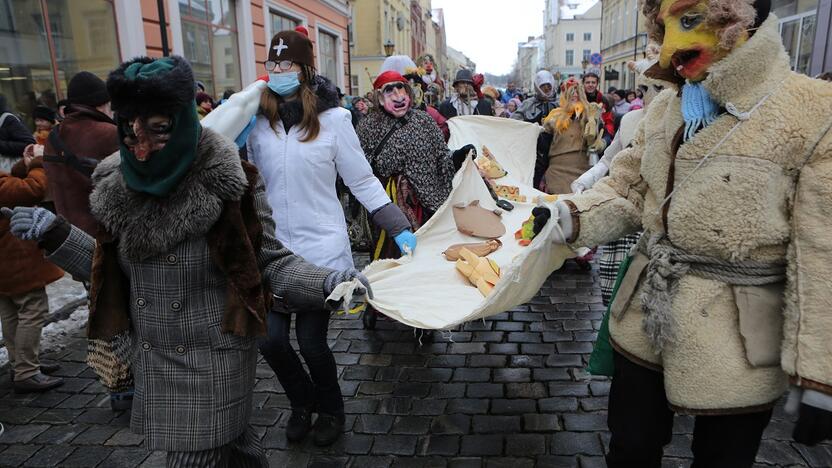 Įvyks: įprastai per Užgavėnes galima išvysti persirengėlius baisiomis kaukėmis.