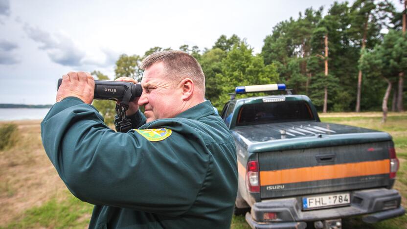 Statistika: per pirmuosius du akcijos "Lašiša 2019" mėnesius aplinkos apsaugos pareigūnai surengė 220 reidų.