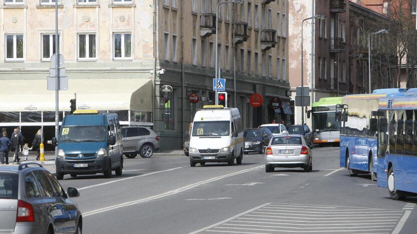 Ateitis: į viešojo transporto elektroninio bilieto sistemą bus įtraukti ir maršrutiniai taksi.