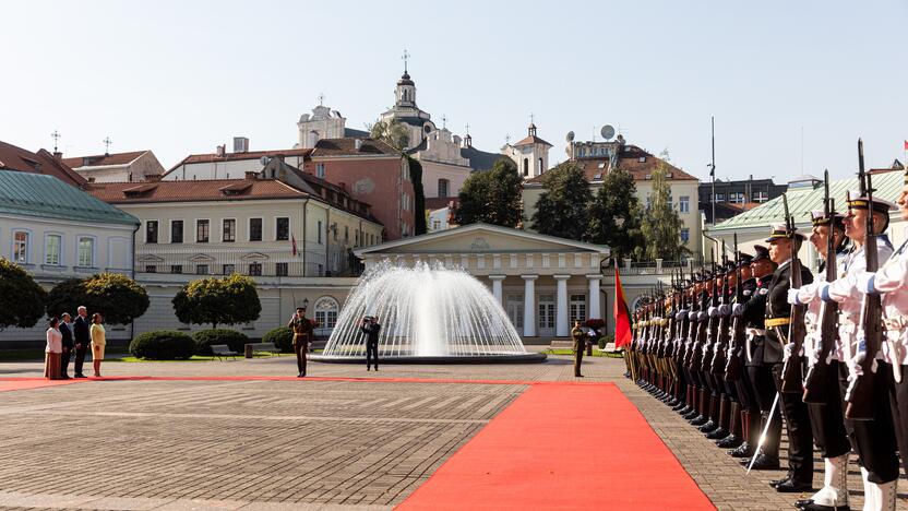 Lietuvoje lankosi Albanijos prezidentas