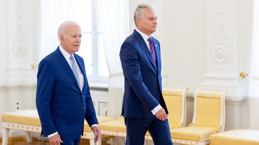 J. Bidenas Vilniuje susitiko su G. Nausėda 