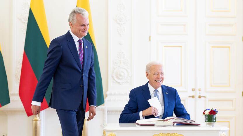 J. Bidenas Vilniuje susitiko su G. Nausėda 