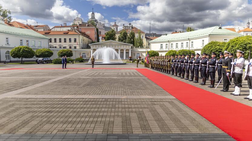 J. Bidenas Vilniuje susitiko su G. Nausėda 