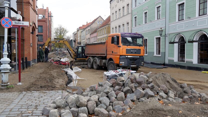 Abejonės: senamiesčio verslininkai abejoja, ar laikomasi gatvių renovacijos darbų pirminių terminų.