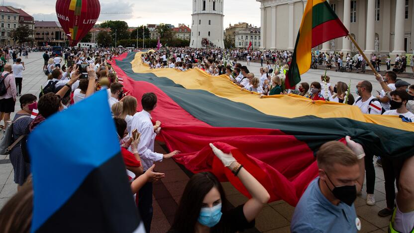 „Laisvės kelio“ dalyviai susirinko nuo Katedros aikštės iki Medininkų memorialo