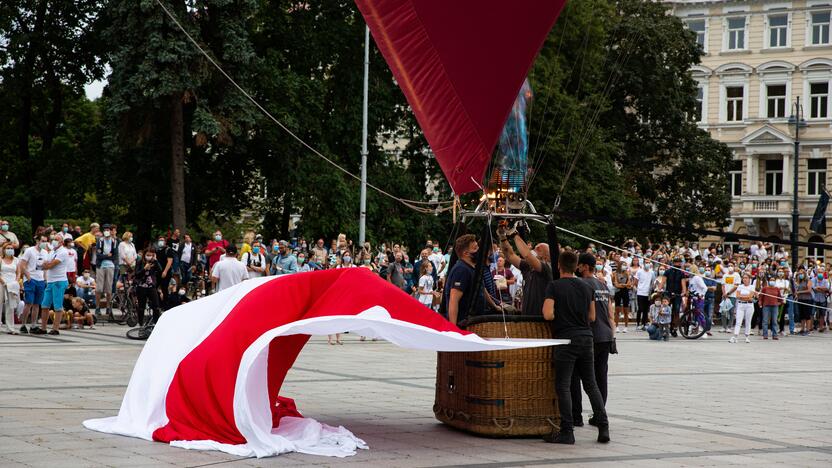 „Laisvės kelio“ dalyviai susirinko nuo Katedros aikštės iki Medininkų memorialo