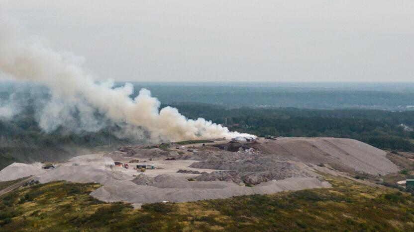 Vėl dega Lapių sąvartynas