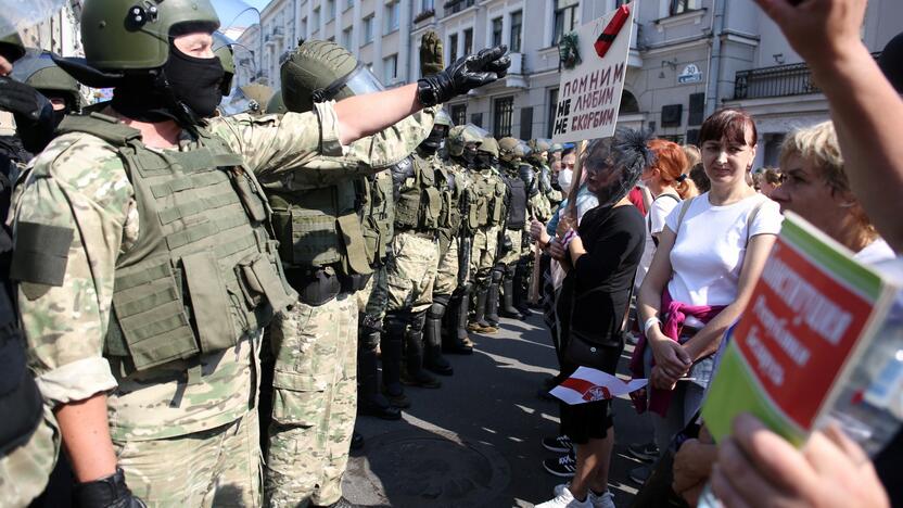 Per A. Lukašenkos gimtadienį – tūkstantinės minios protestas