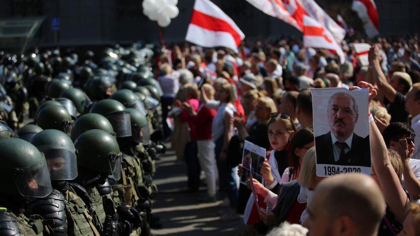 Per A. Lukašenkos gimtadienį – tūkstantinės minios protestas