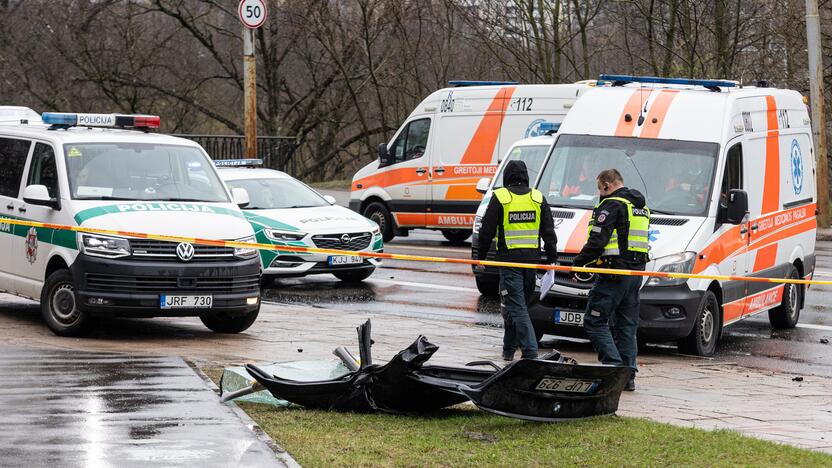 Tragiška avarija Vilniuje ant Valakupių tilto 