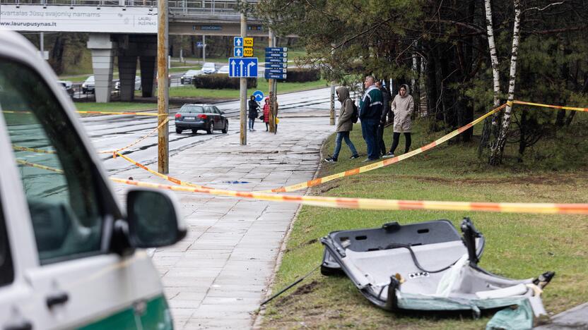 Tragiška avarija Vilniuje ant Valakupių tilto 