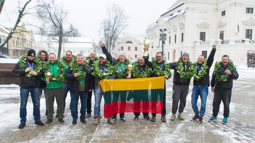 Poledinės žūklės čempionų sutikimas Kaune