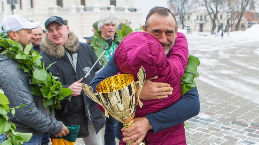 Poledinės žūklės čempionų sutikimas Kaune