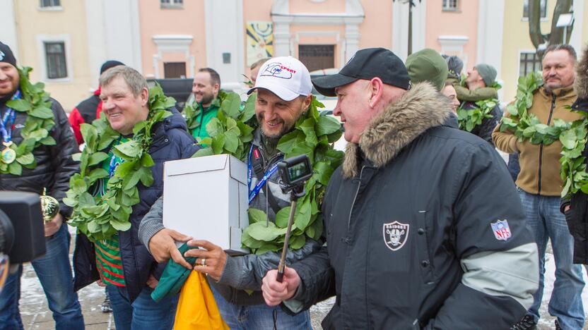 Poledinės žūklės čempionų sutikimas Kaune