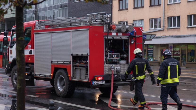 Netoli Kauno autobusų stoties supleškėjo troleibusas