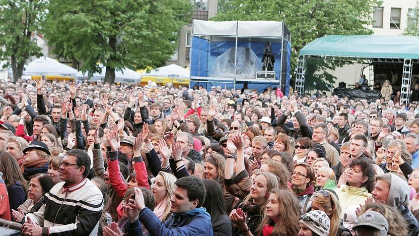 Minia: Klaipėdos pilies džiazo festivalis kasmet sutraukia daug šios muzikos gerbėjų.