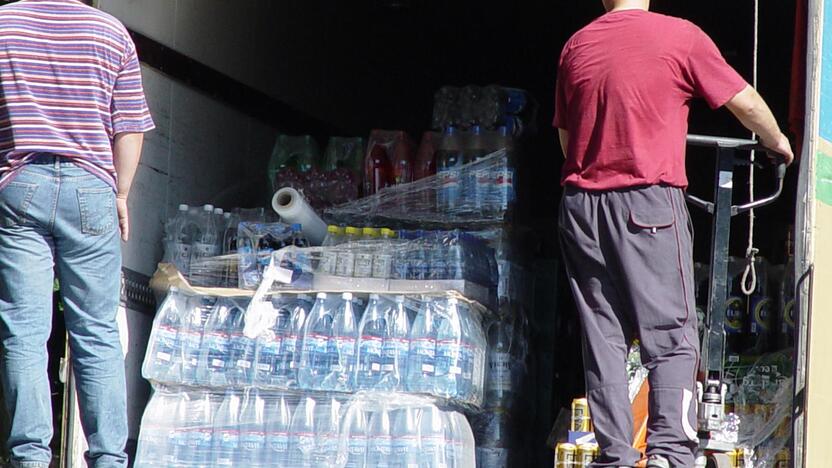 Tara: nuo kitų metų plastikinė ir metalinė tara veikiausiai bus superkama taip pat kaip stiklinė.