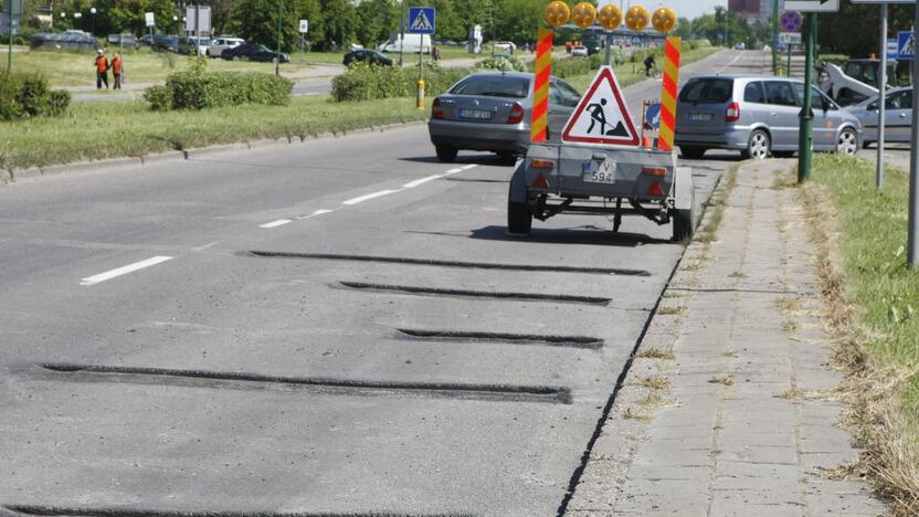 Darbai: uostamiesčio gatvių remontui šiemet numatyta skirti 2,2 mln. eurų.