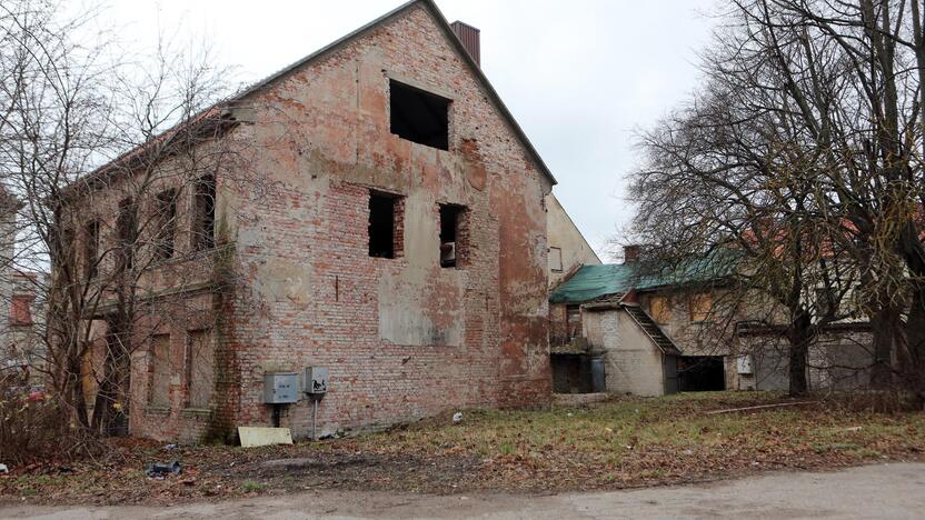 Planai: didesniu nekilnojamo turto mokesčiu norima apmokestinti ne tik apleistų, bet ir nenaudojamų pastatų savininkus.