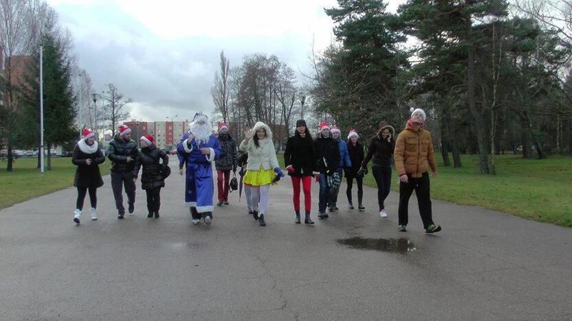 Klaipėdiečiai su dovanomis keliaus į Klaipėdos sutrikusio vystymosi kūdikių namus.