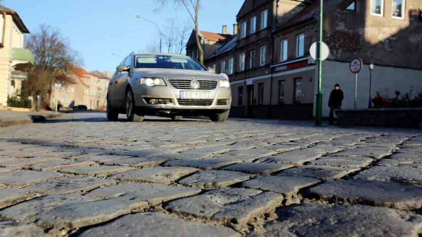 Būsimo Bastionų tilto statybai, regis, nesutrukdys net kultūros vertybė – senovinis grindinys.