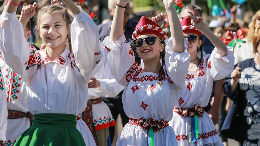 Klaipėdos tautinės bendrijos išsiveržė iš savo diasporų rėmų ir aktyviai dalyvauja miesto gyvenime. Tautinių mažumų festivalis buvo vienas didžiausių renginių šiemet.