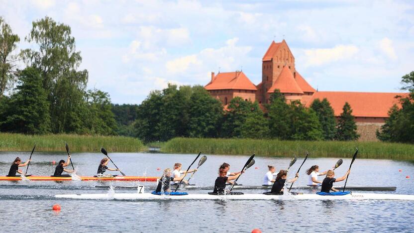 Konkurencija: Trakuose irkluotojai varžėsi ir dėl vietų Lietuvos jaunių, jaunimo bei suaugusiųjų rinktinėse.