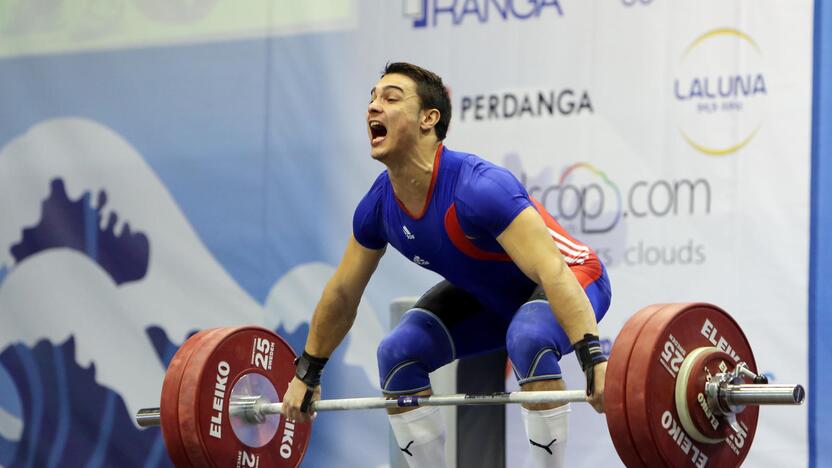 Faktas: jėgos ir ištvermės reikalaujančiose sporto šakose dopingo preparatai vartojami tam, kad būtų pasiektas aukščiausias rezultatas, kurį vainikuotų pergalė.