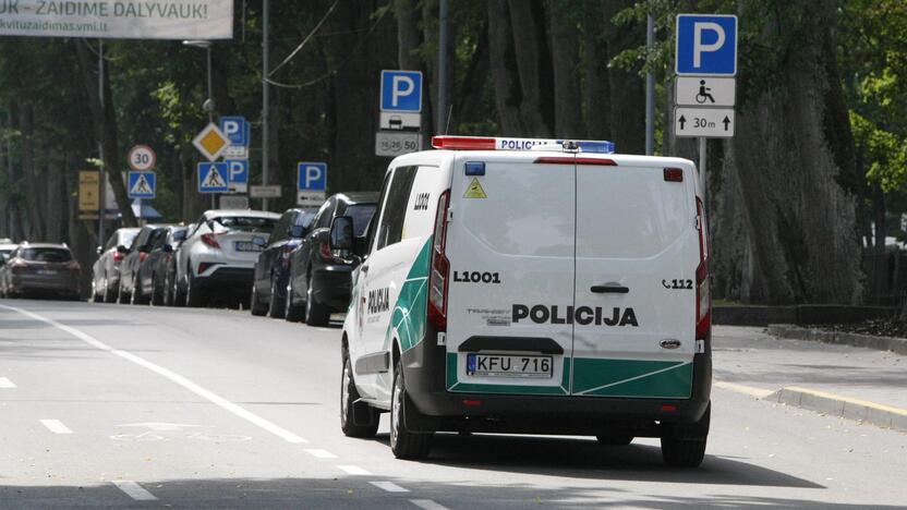 Prasidėjo: šiltuoju metų laiku į Palangą atvažiuoja ne tik poilsiautojai, bet ir nusikaltėliai, todėl policininkams vasarą – didžiausias darbymetis.