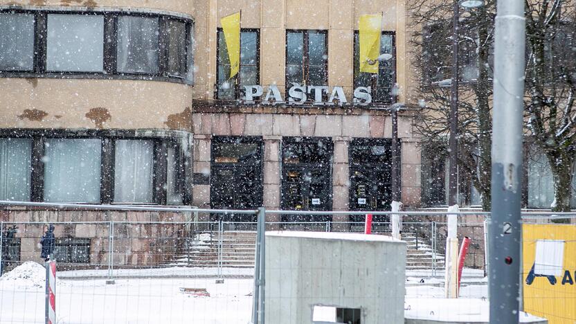 Kauno centrinį paštą užliejo vanduo