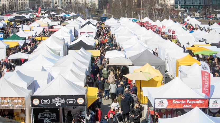 Kazimiero mugėje – ukrainietiški barščiai