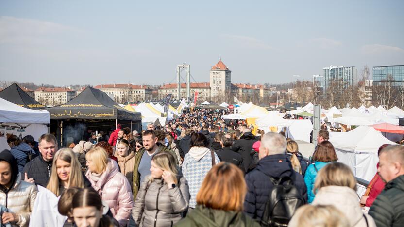 Kazimiero mugėje – ukrainietiški barščiai