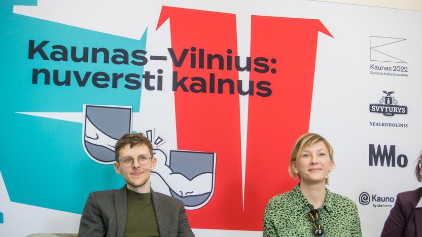 Parodos „Kaunas–Vilnius: nuversti kalnus“ pristatymas